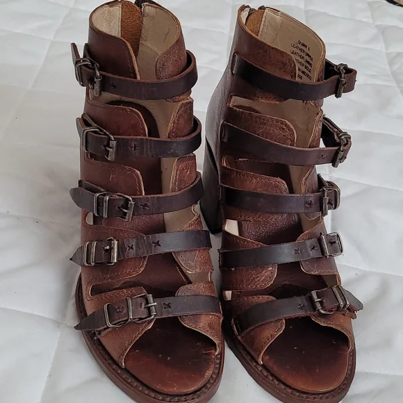 Freebird by Steven Quinn NWOB Size 6 SOLD - Picture 4 of 13